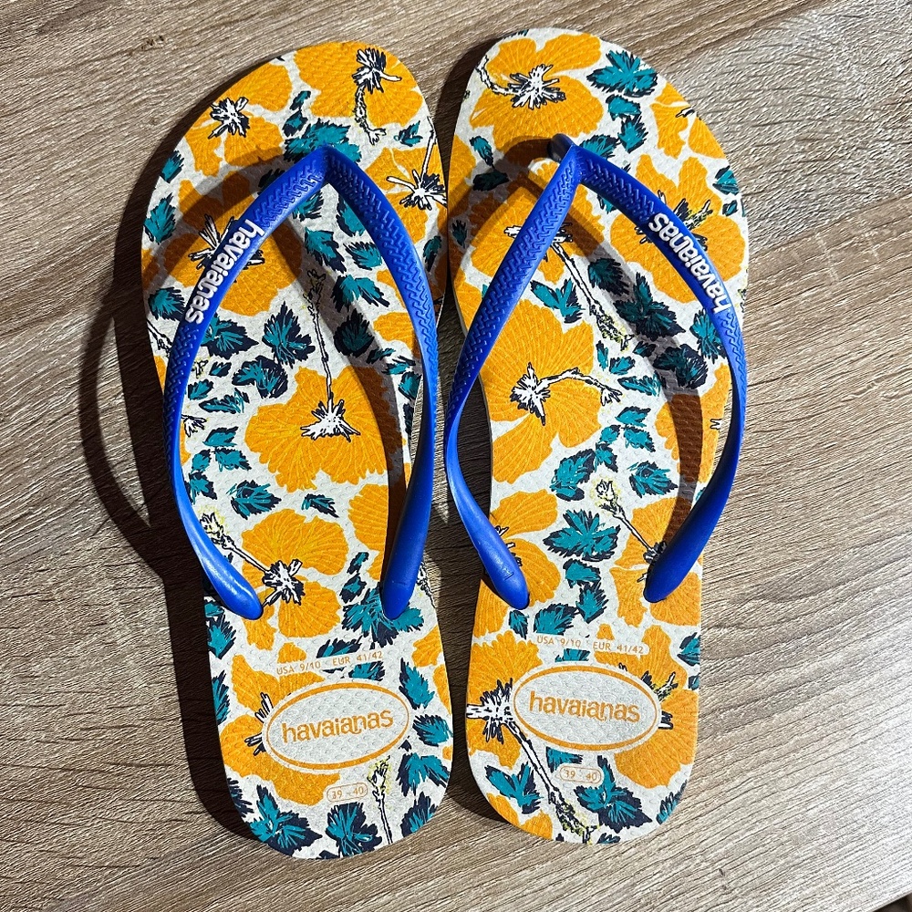 Havaianas Flip Flops Floral Yellow & Blue Size 9/10